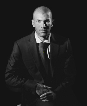 开云中国官网|于帕梅卡诺亲临拜仁青训营，与U13梯队小将共话足球梦想与传承