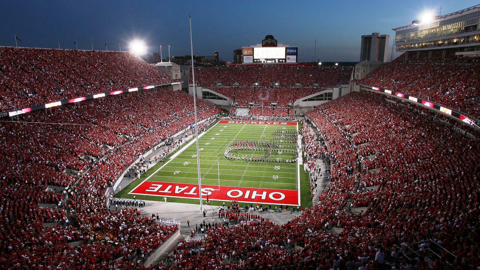 复盘经典之战，詹姆斯关键表现再证老将价值，经验决胜时刻